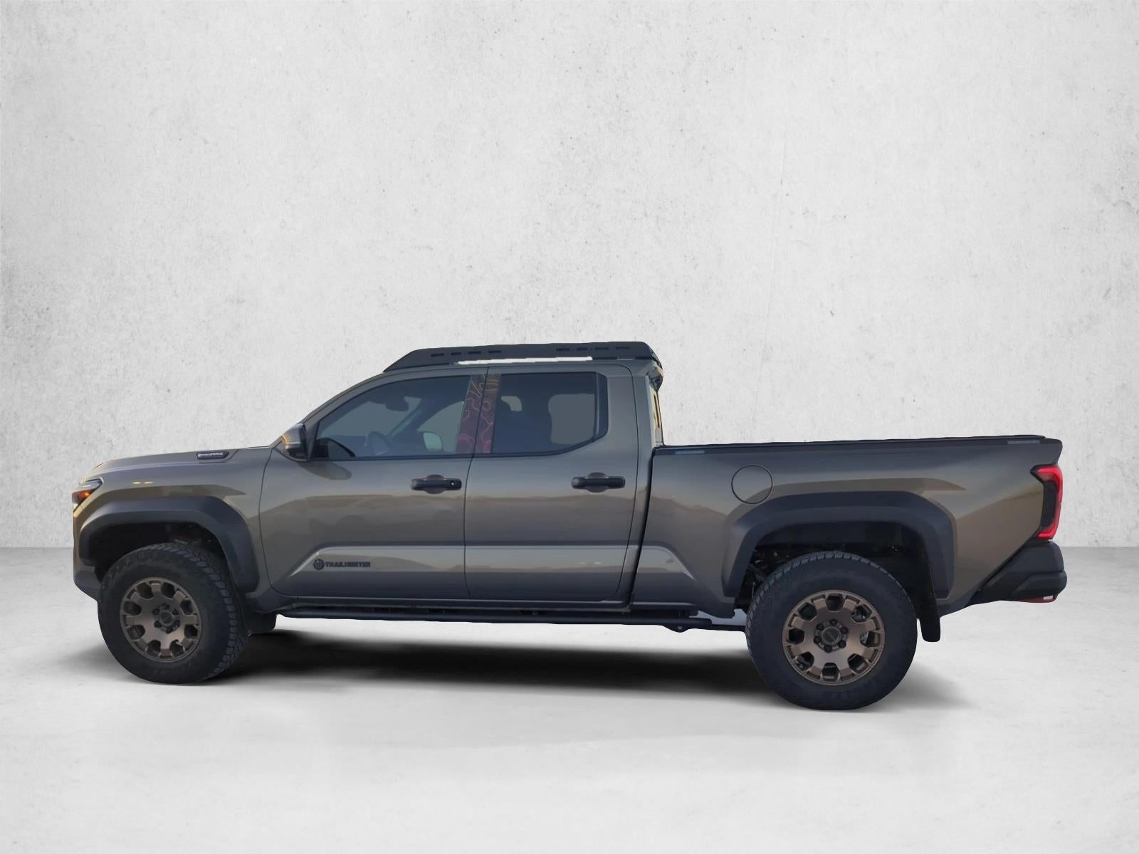 2026 Toyota Tacoma 4WD 4WD Trailhunter Hybrid Double Cab 6' Bed AT (Natl)
