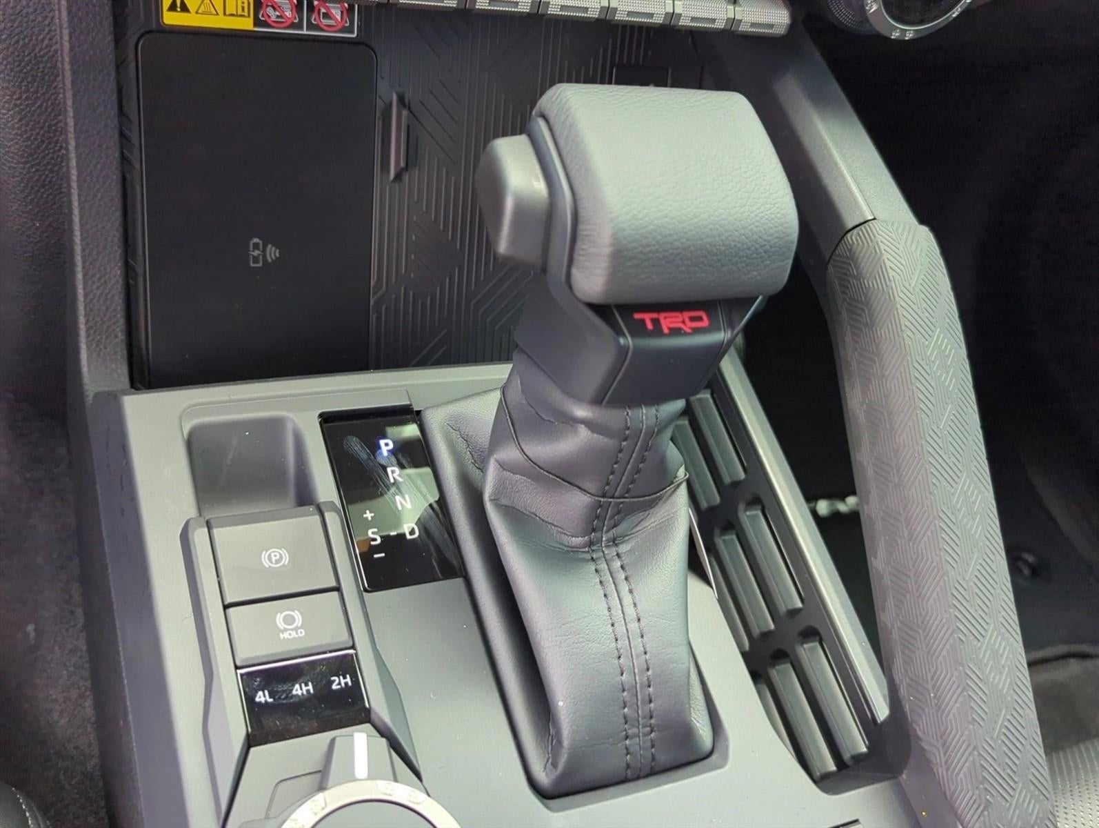 2026 Toyota Tacoma 4WD 4WD TRD Sport Hybrid Double Cab 5' Bed AT (Natl)