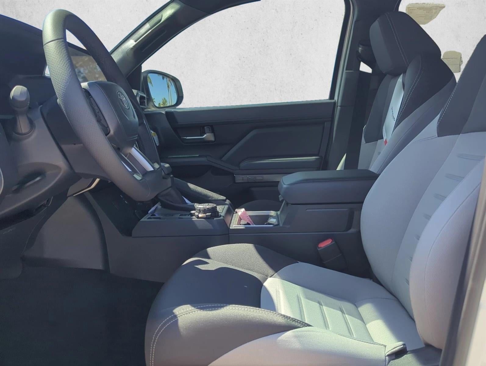 2025 Toyota Tacoma 4WD 4WD TRD Off Road Hybrid Double Cab 5' Bed AT (Natl)