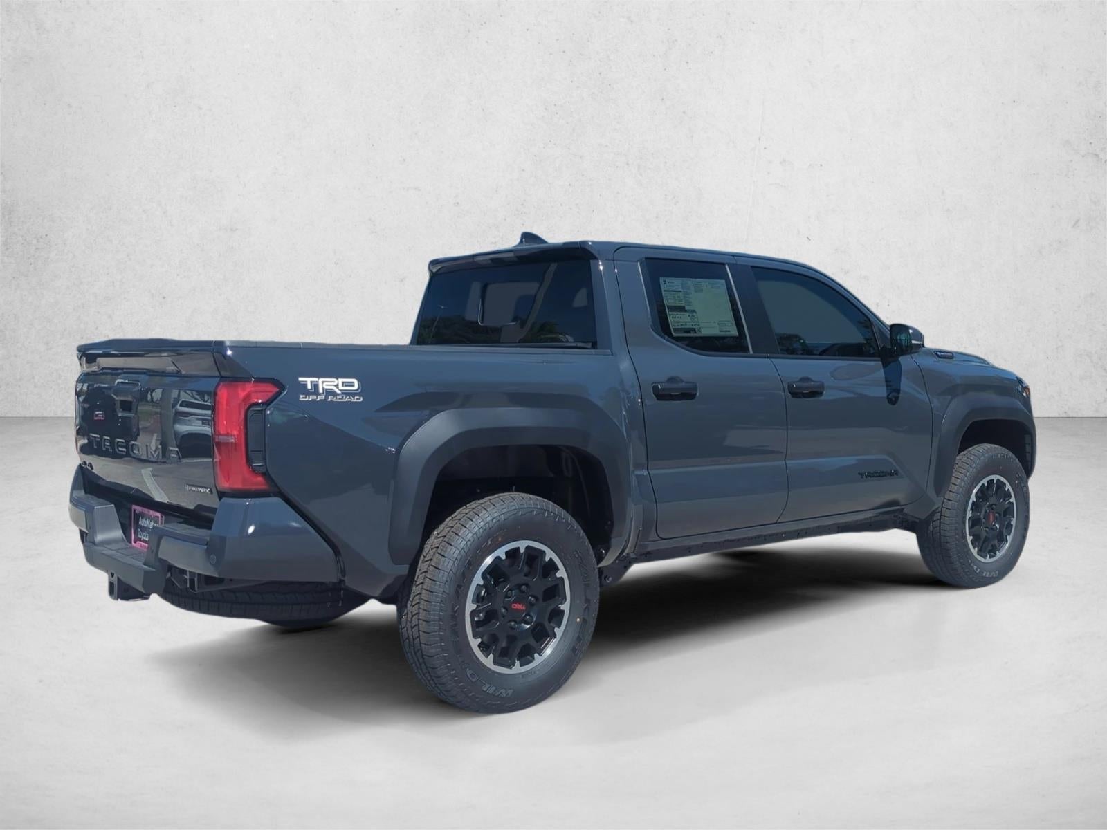 2026 Toyota Tacoma 4WD 4WD TRD Off Road Hybrid Double Cab 5' Bed AT (Natl)
