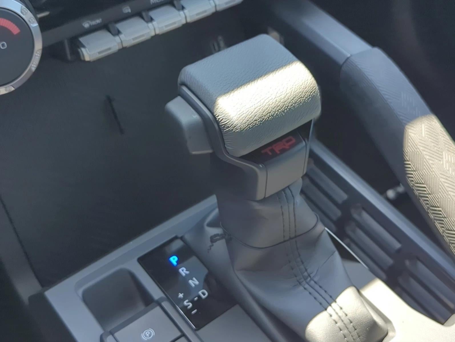 2025 Toyota Tacoma 4WD 4WD TRD Sport Hybrid Double Cab 5' Bed AT (Natl)
