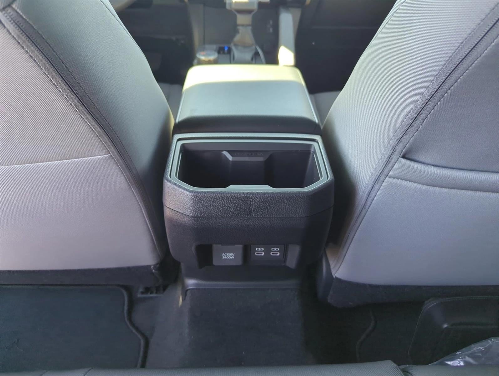 2025 Toyota Tacoma 4WD 4WD TRD Off Road Hybrid Double Cab 5' Bed AT (Natl)