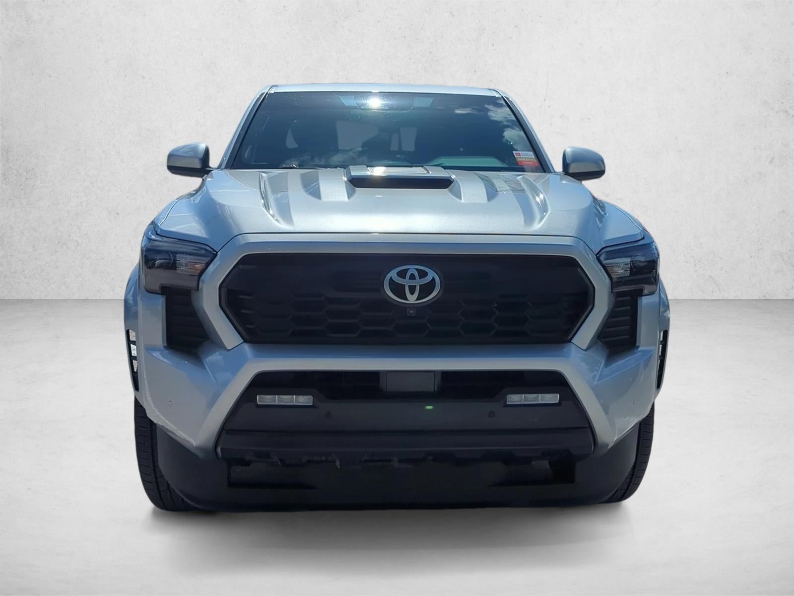 2025 Toyota Tacoma 4WD 4WD TRD Sport Hybrid Double Cab 5' Bed AT (Natl)