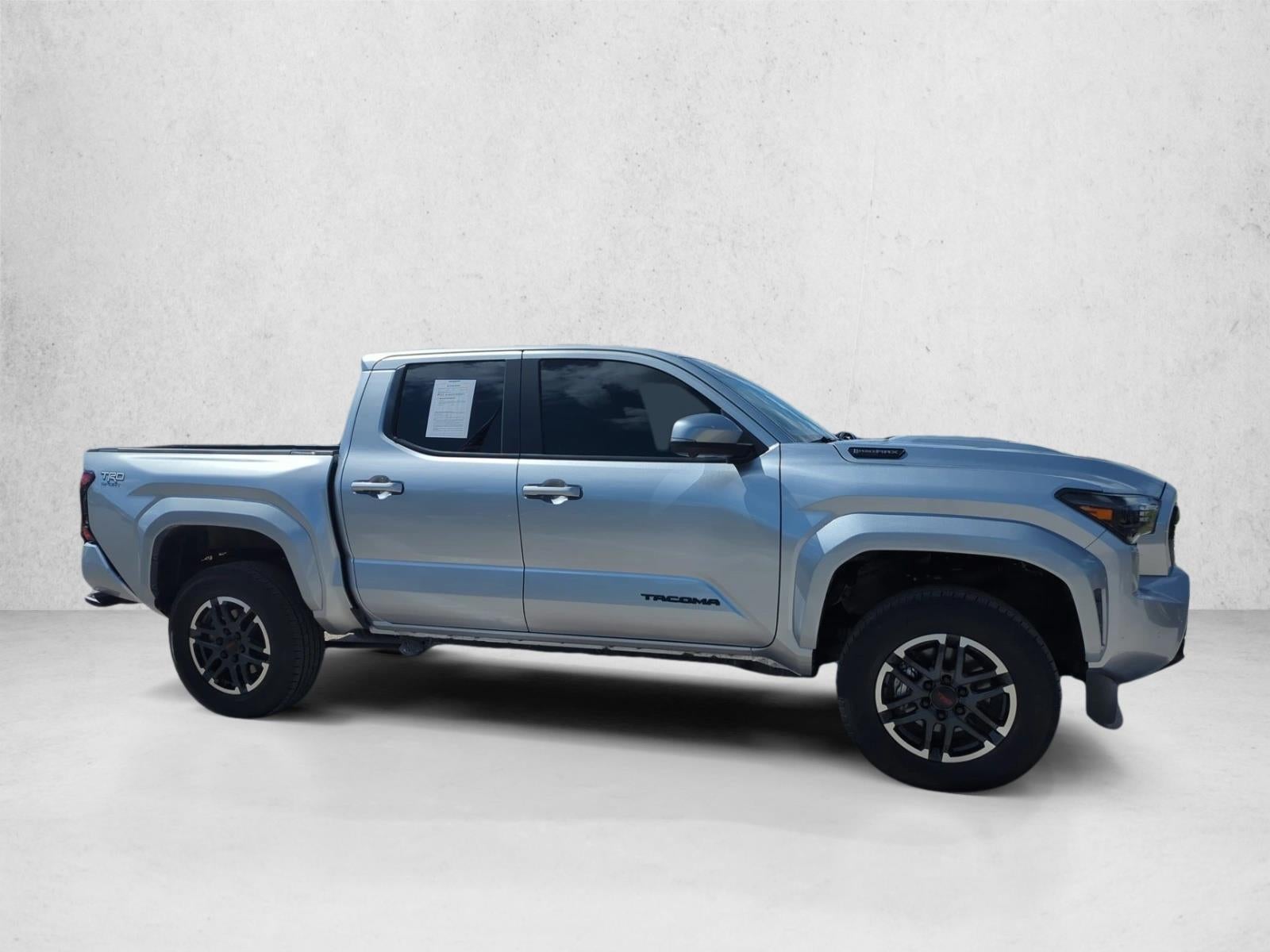 2025 Toyota Tacoma 4WD 4WD TRD Sport Hybrid Double Cab 5' Bed AT (Natl)