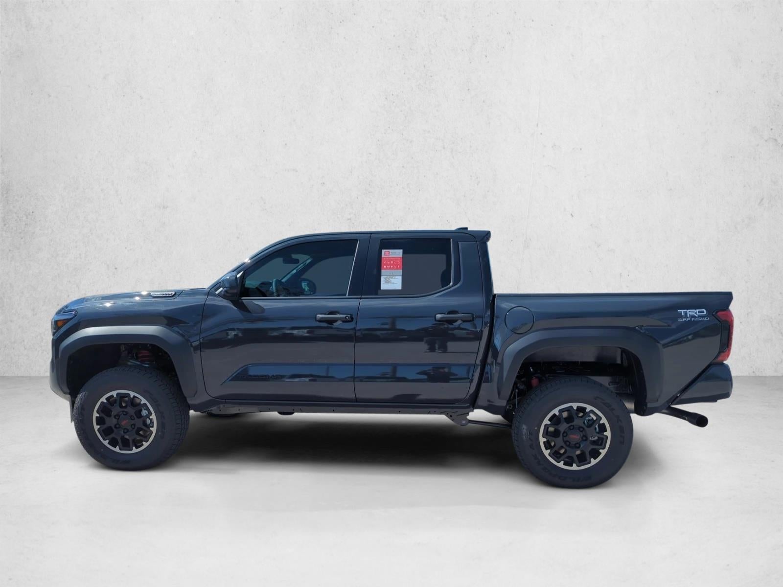 2026 Toyota Tacoma 4WD 4WD TRD Off Road Hybrid Double Cab 5' Bed AT (Natl)