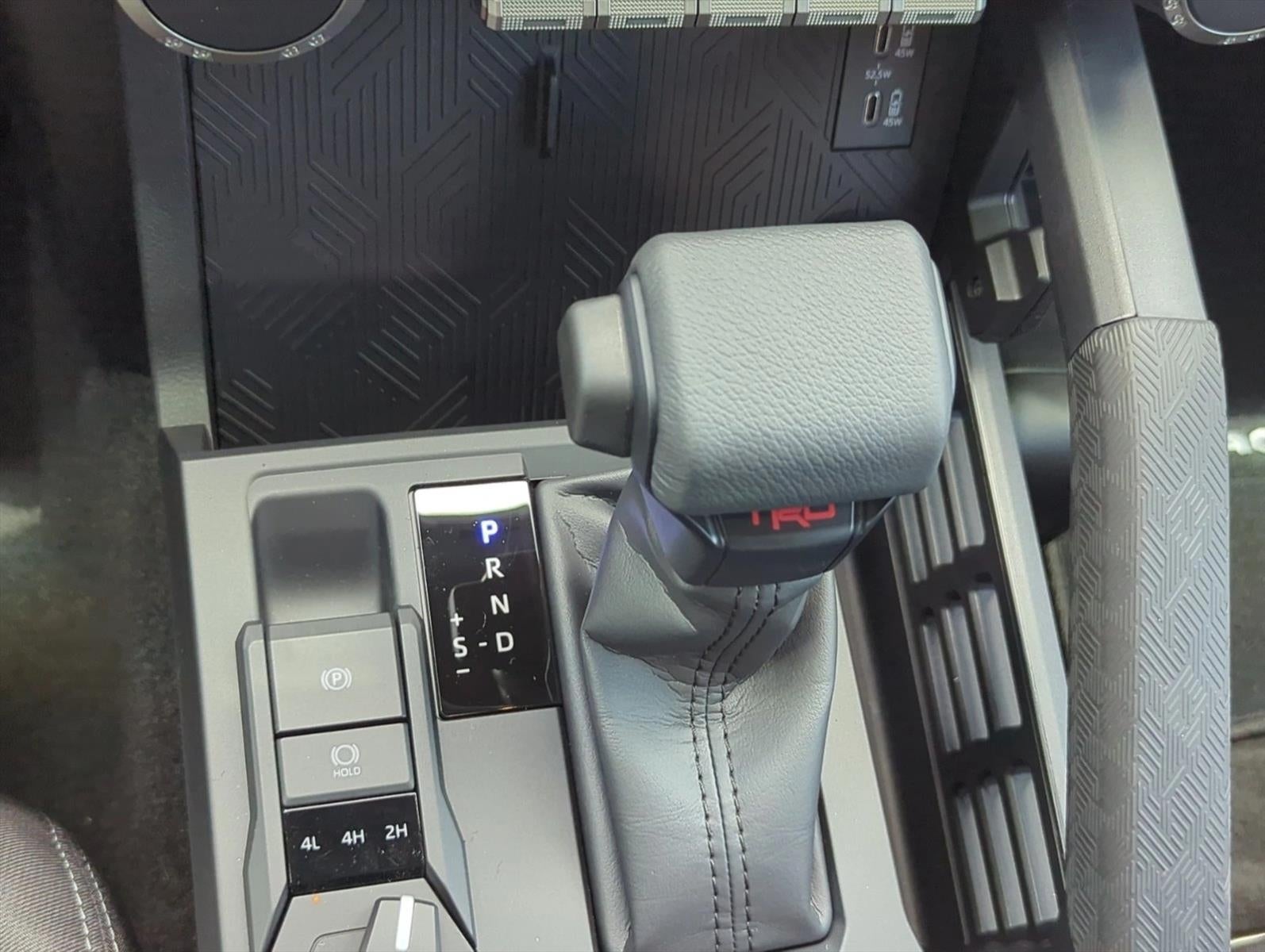 2025 Toyota Tacoma 4WD 4WD TRD Off Road Hybrid Double Cab 5' Bed AT (Natl)