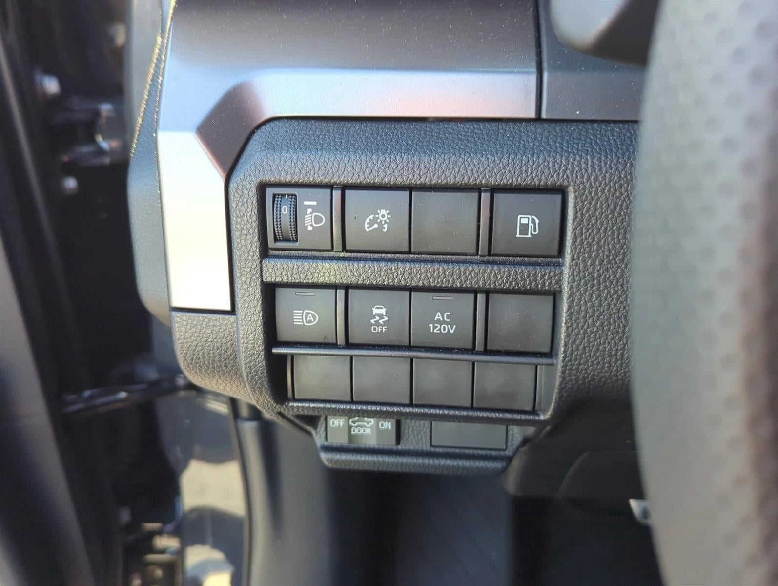 2026 Toyota Tacoma 4WD 4WD TRD Sport Hybrid Double Cab 5' Bed AT (Natl)