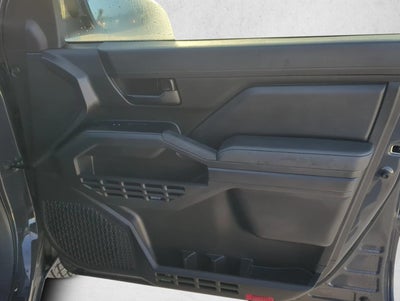 2025 Toyota Tacoma 4WD 4WD SR Double Cab 5' Bed AT (GS)
