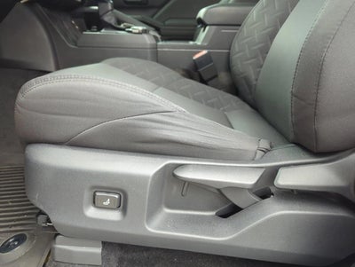2025 Toyota Tacoma 4WD 4WD SR Double Cab 5' Bed AT (GS)