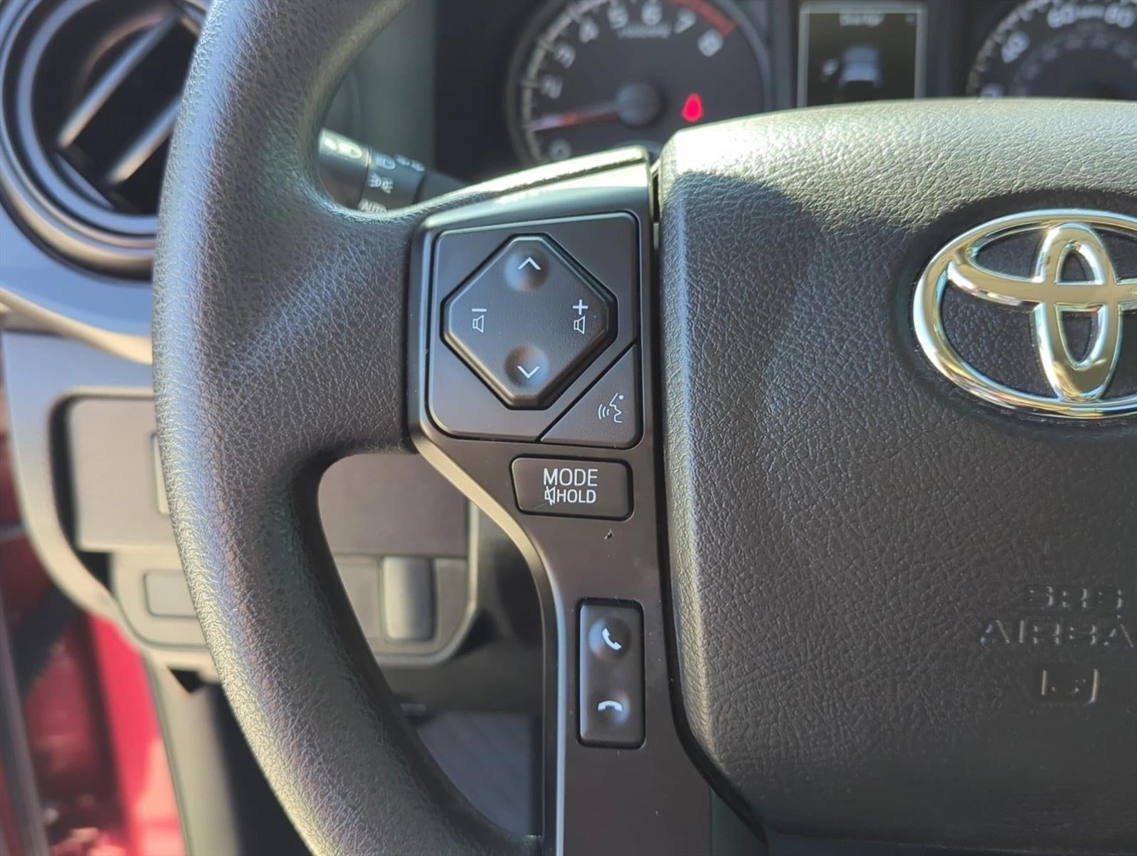 2022 Toyota Tacoma 2WD 2WD SR Access Cab 6' Bed V6 AT (GS)