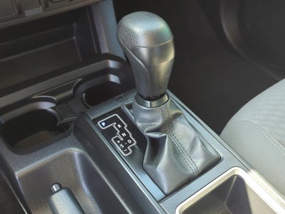 2022 Toyota Tacoma 2WD 2WD SR Access Cab 6' Bed V6 AT (GS)
