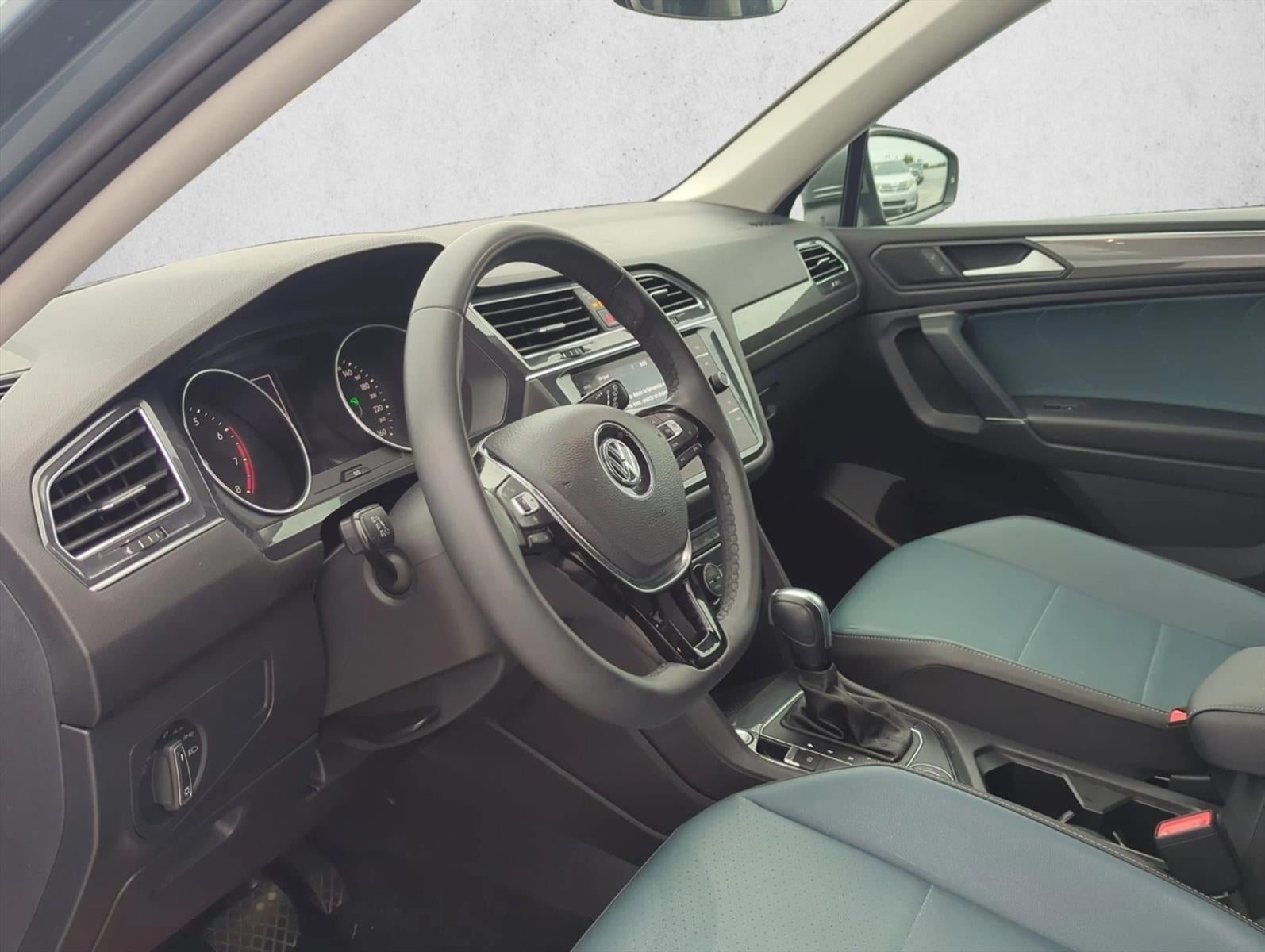 2020 Volkswagen Tiguan 2.0T SE 4MOTION