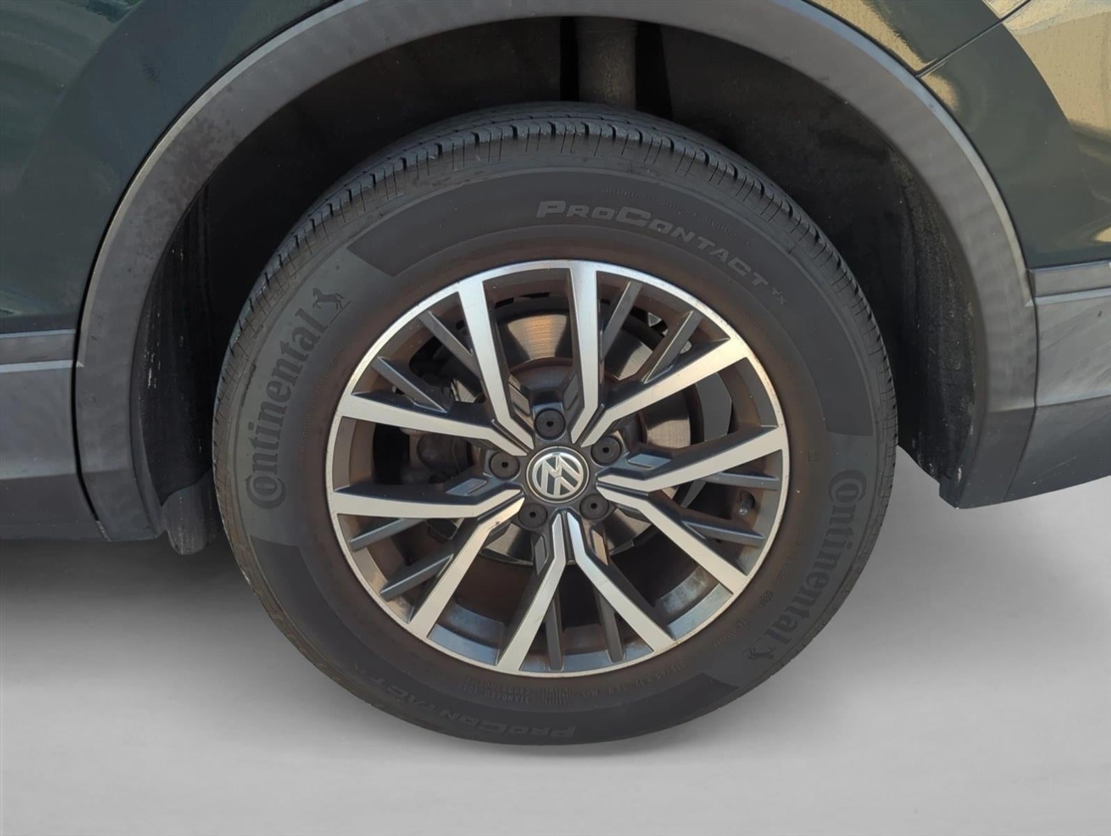 2019 Volkswagen Tiguan 2.0T SE FWD
