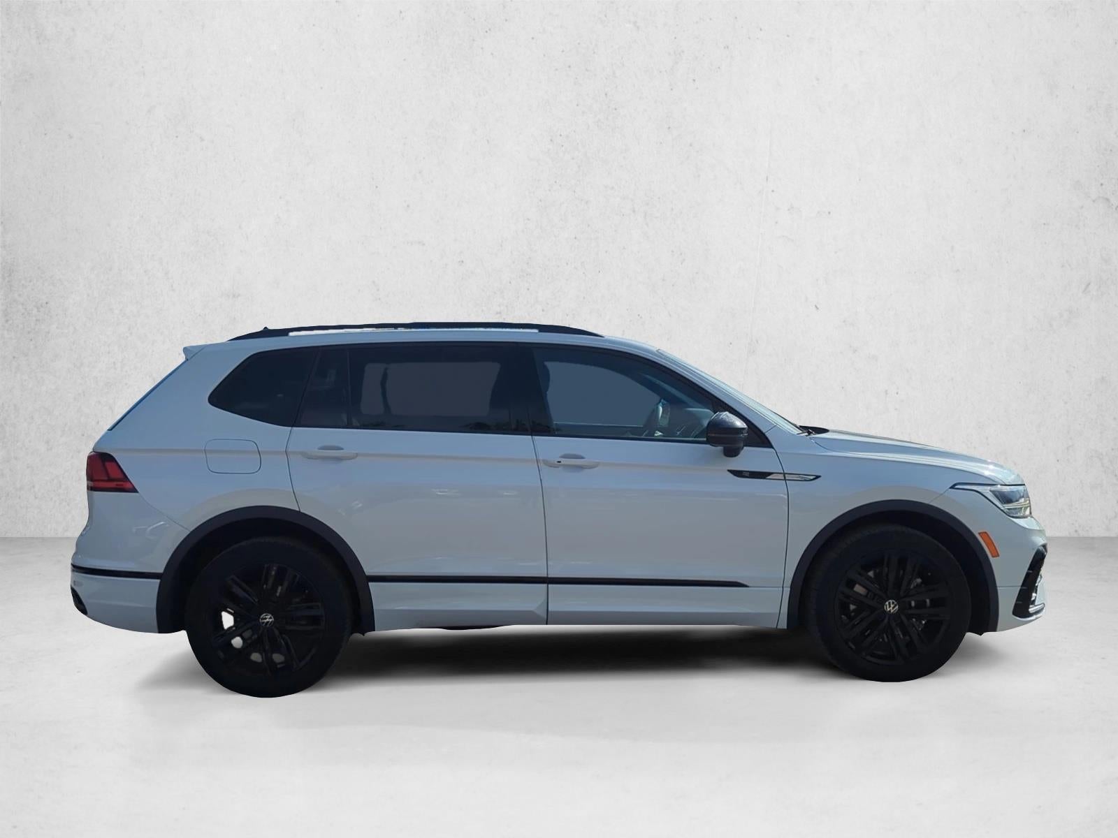 2022 Volkswagen Tiguan 2.0T SE R-Line Black FWD