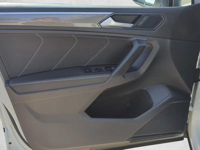 2022 Volkswagen Tiguan 2.0T SE R-Line Black FWD