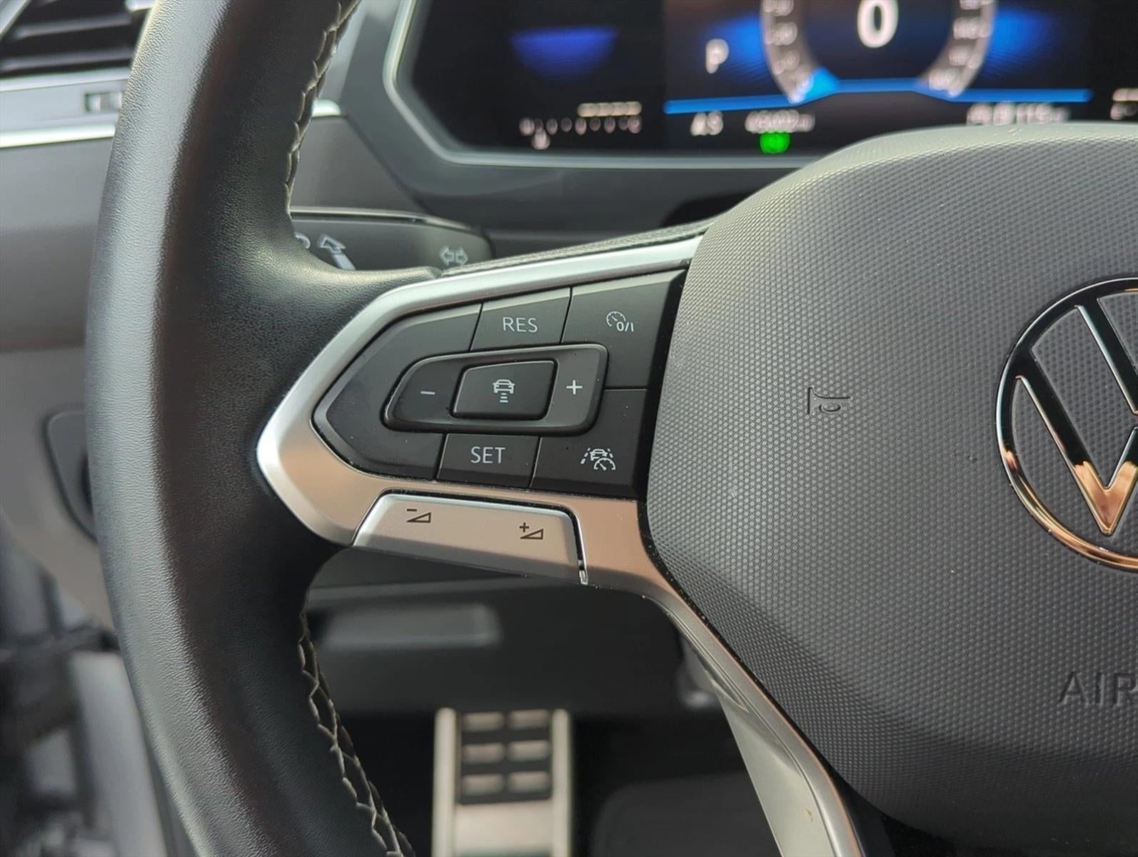 2023 Volkswagen Tiguan 2.0T SE R-Line Black FWD