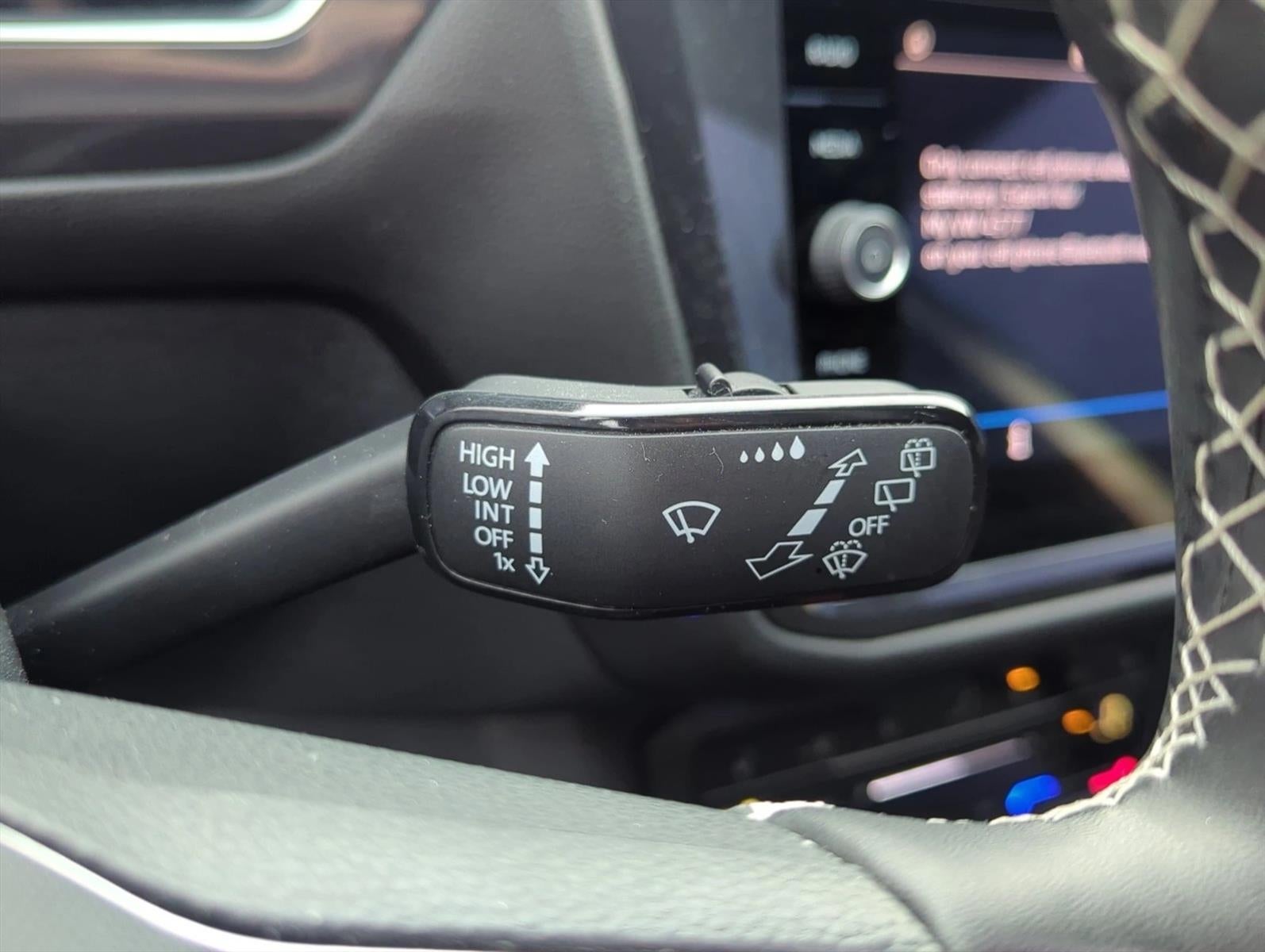 2023 Volkswagen Tiguan 2.0T SE R-Line Black FWD
