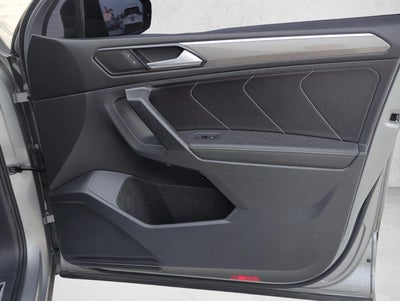 2023 Volkswagen Tiguan 2.0T SE R-Line Black FWD