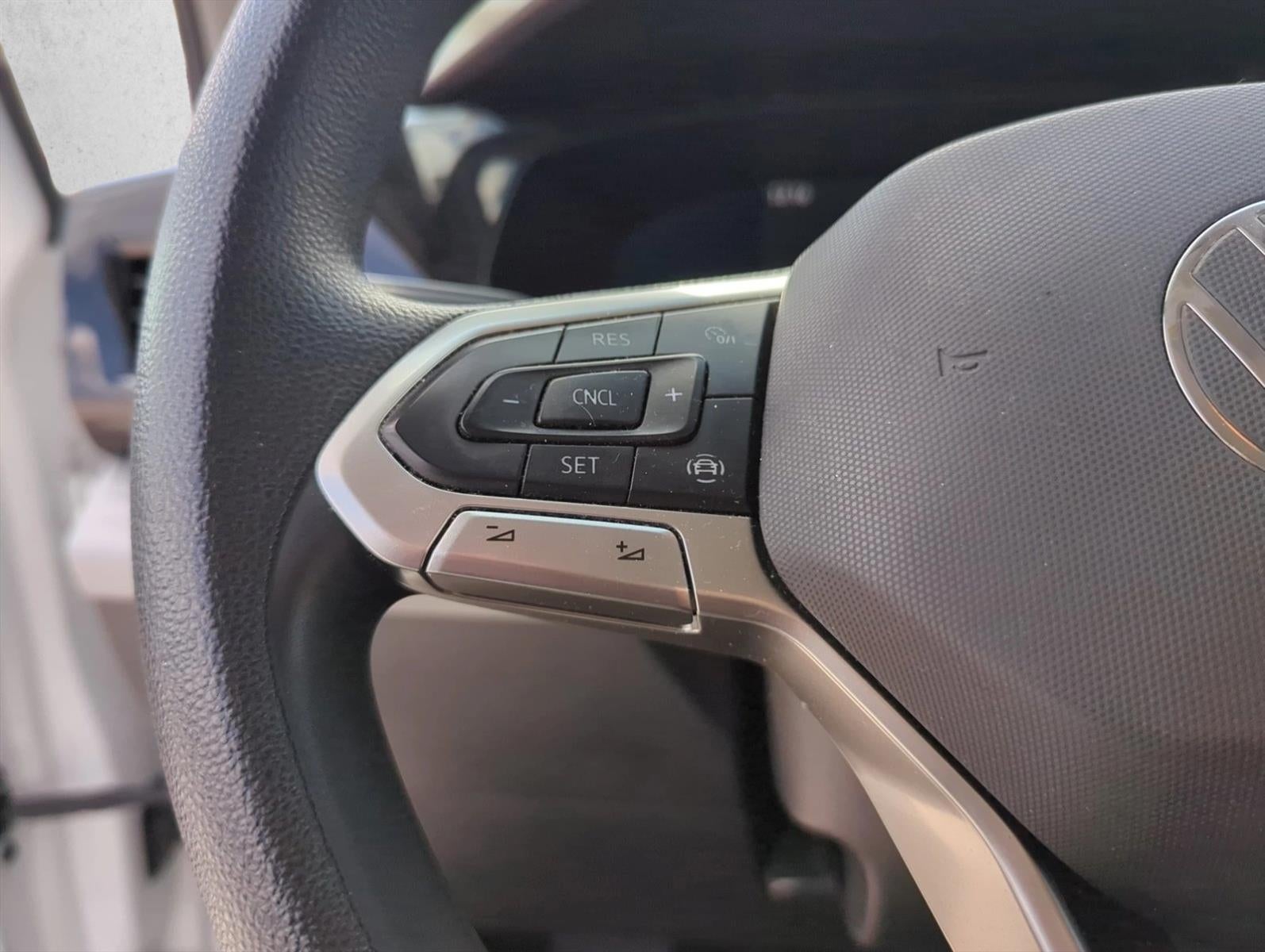 2022 Volkswagen Taos S FWD