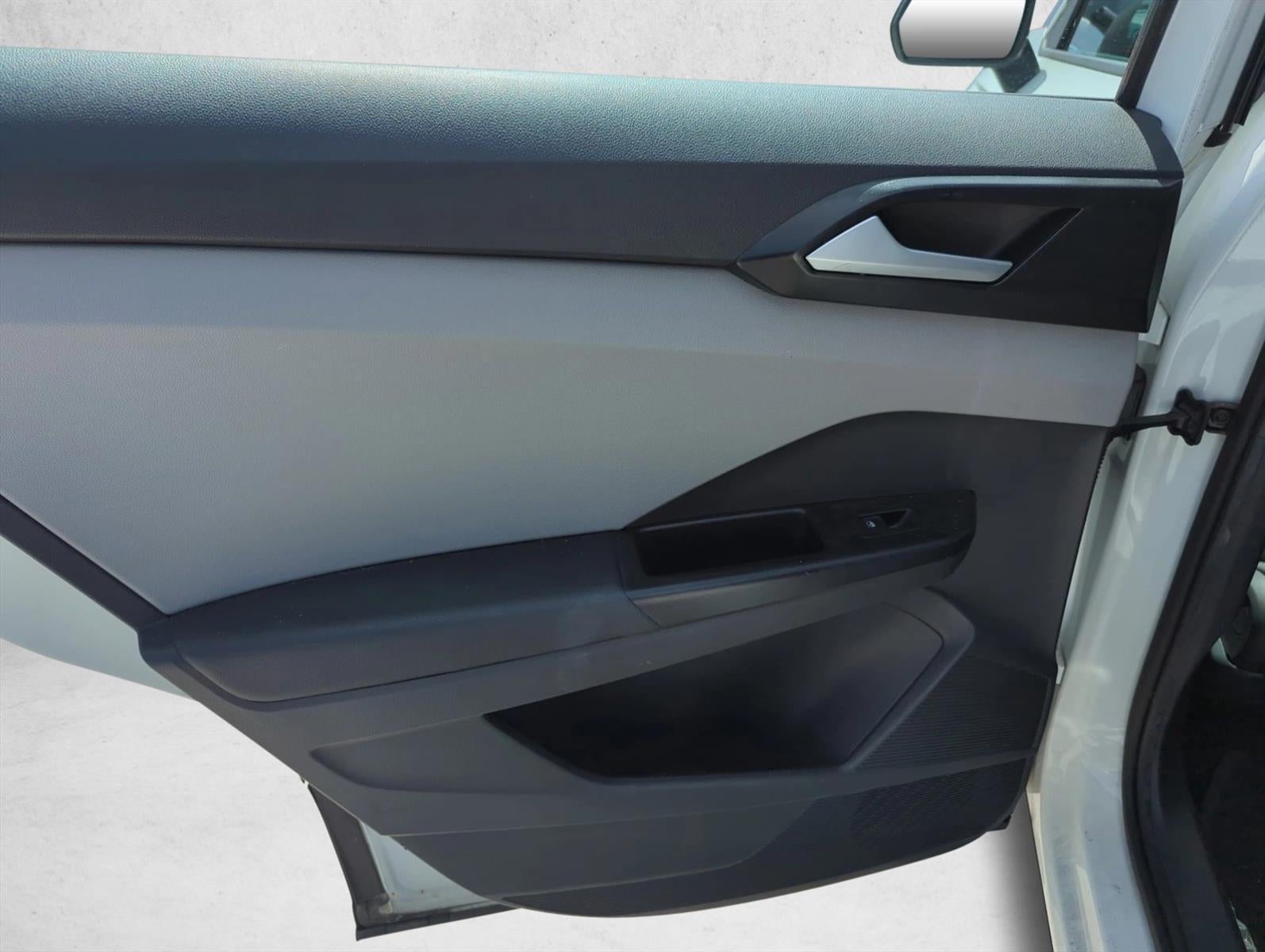 2022 Volkswagen Taos S FWD