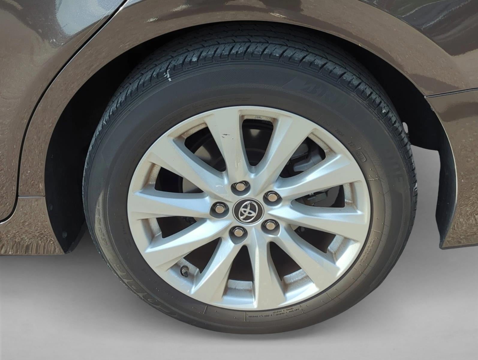 2018 Toyota Camry LE Auto (SE)