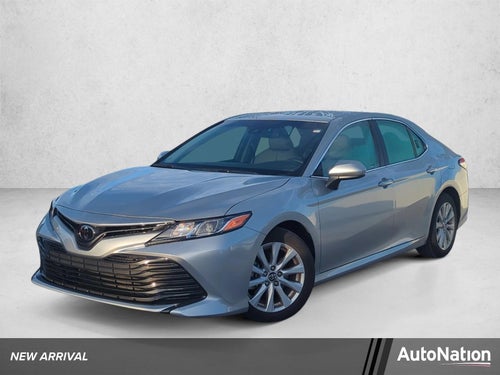 2018 Toyota Camry LE Auto (SE)