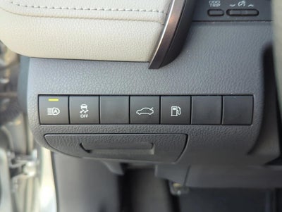 2018 Toyota Camry LE Auto (SE)