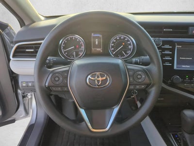 2018 Toyota Camry LE Auto (SE)