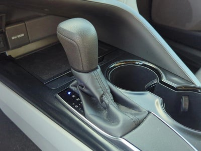 2018 Toyota Camry LE Auto (SE)