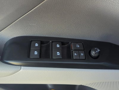 2018 Toyota Camry LE Auto (SE)