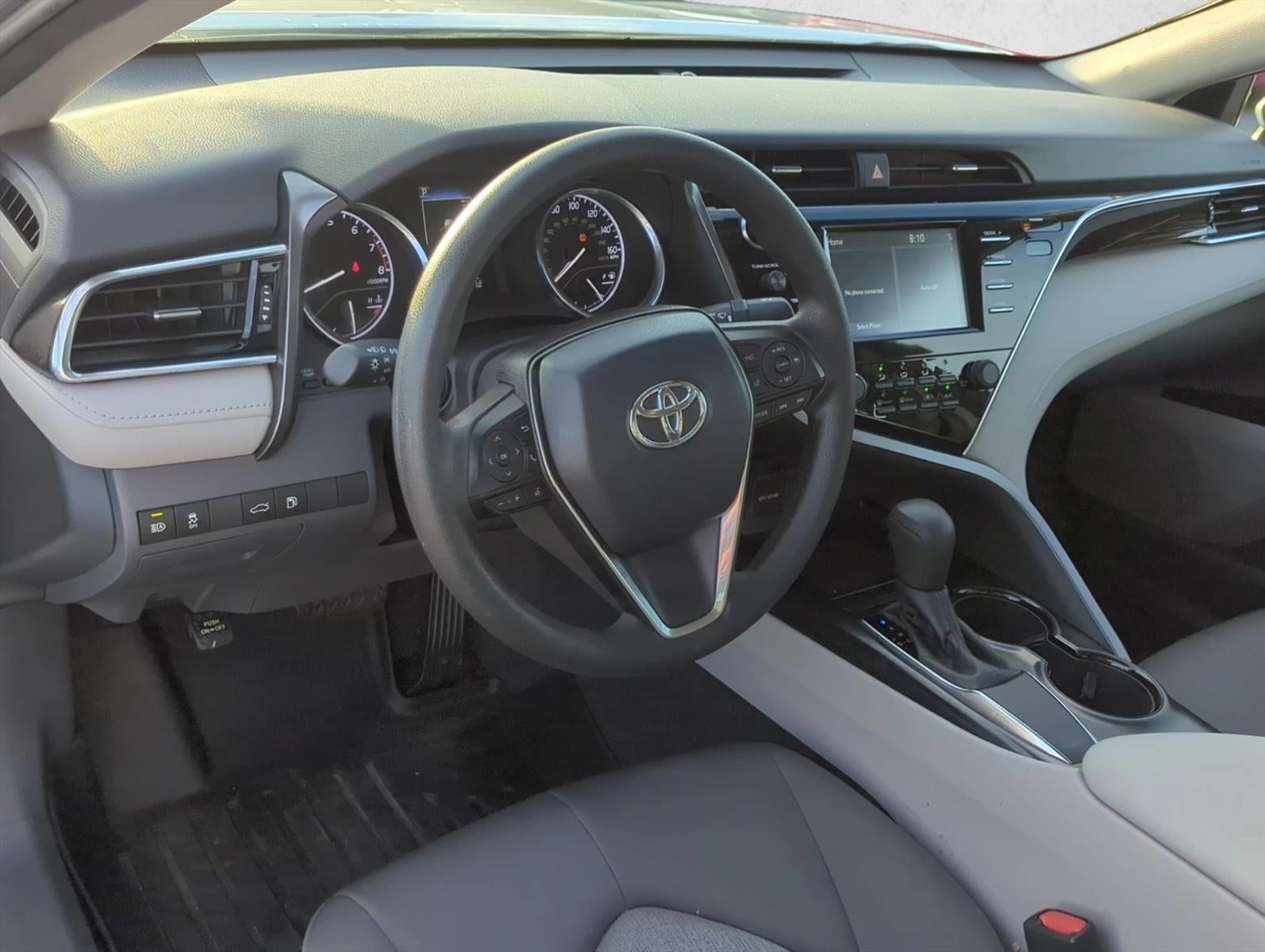 2018 Toyota Camry LE Auto (SE)