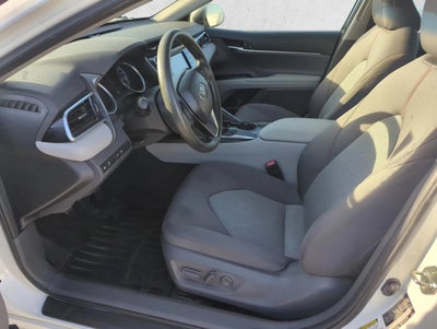 2018 Toyota Camry LE Auto (SE)