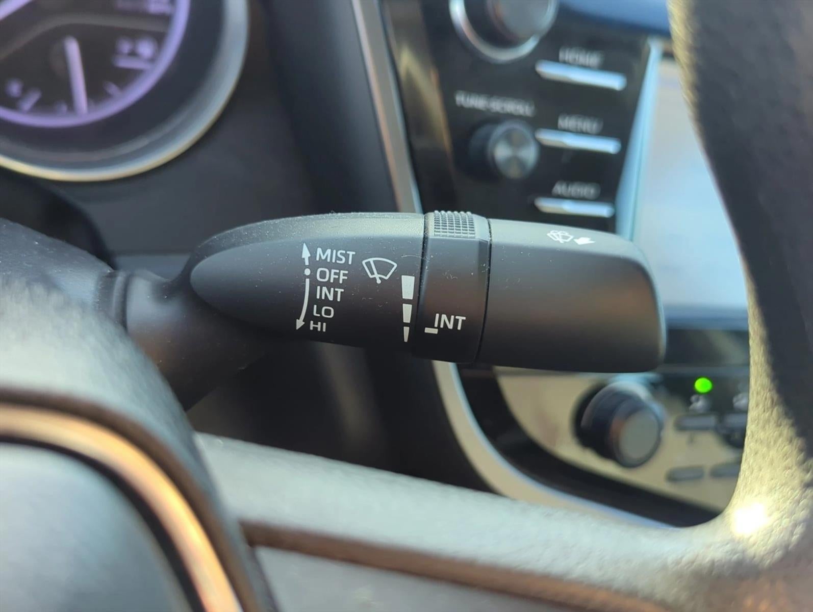 2018 Toyota Camry LE Auto (SE)