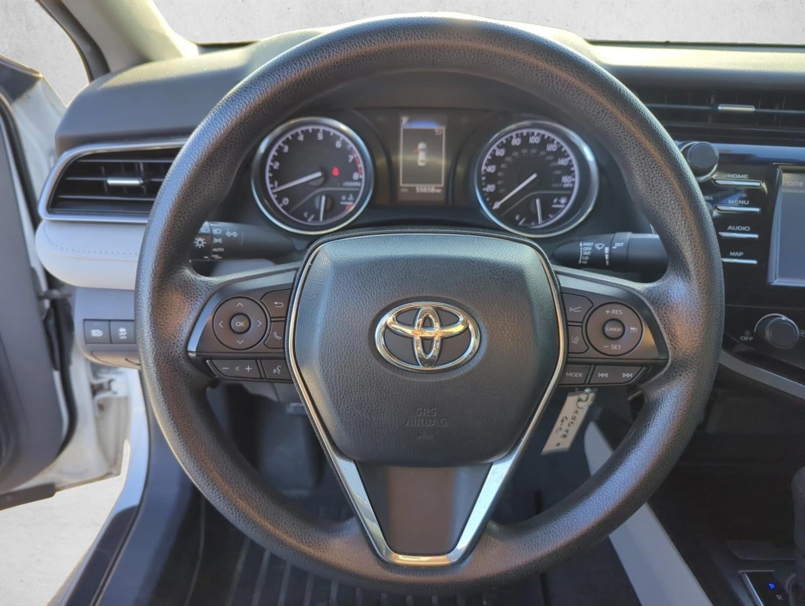 2019 Toyota Camry LE Auto (SE)