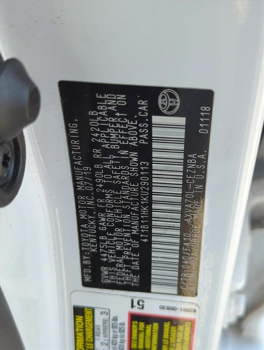 2019 Toyota Camry LE Auto (SE)