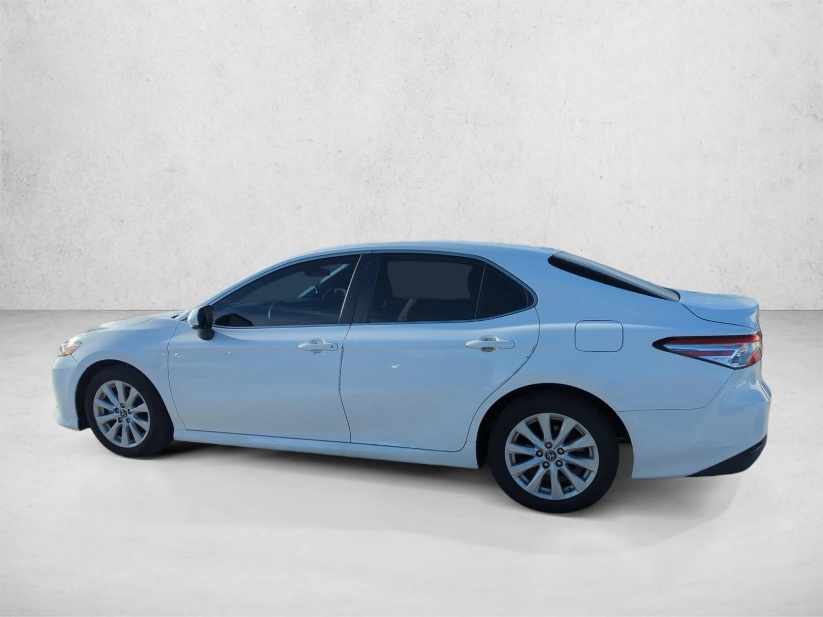 2019 Toyota Camry LE Auto (SE)