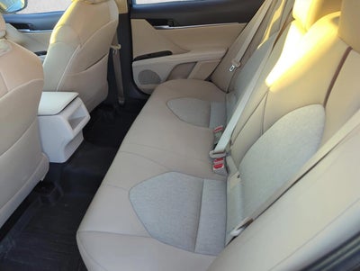 2018 Toyota Camry LE Auto (SE)