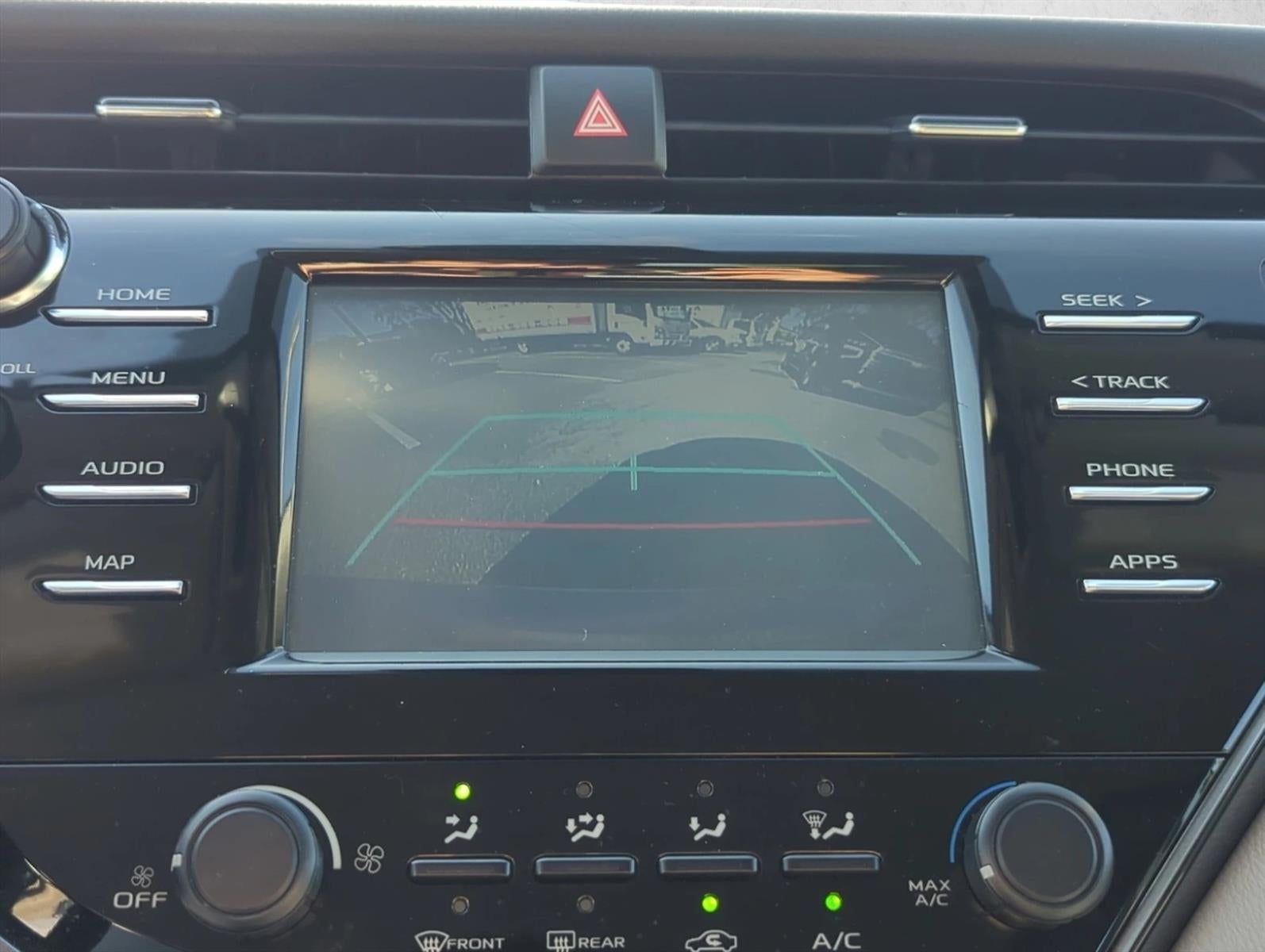 2019 Toyota Camry LE Auto (SE)