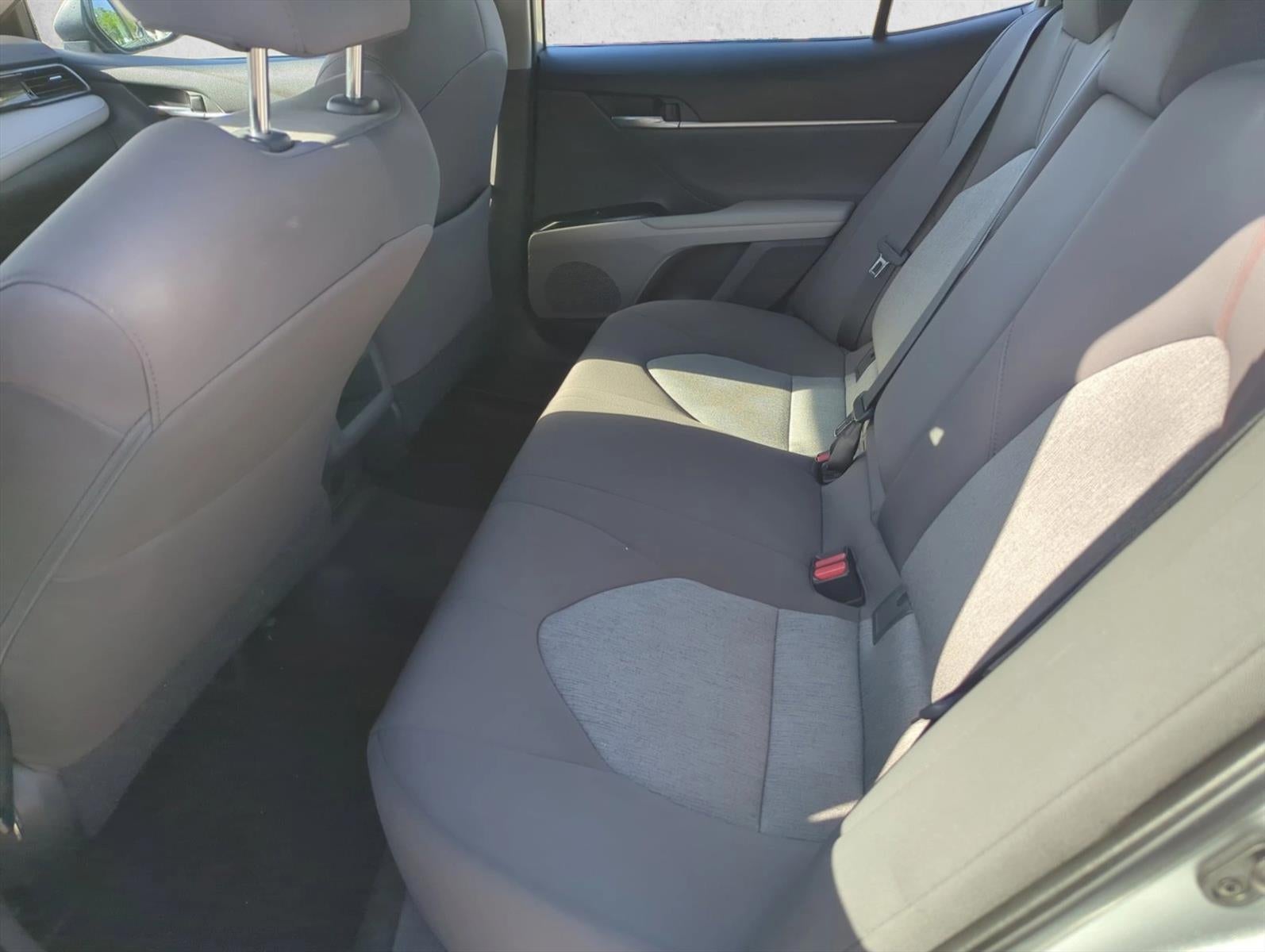 2019 Toyota Camry LE Auto (SE)