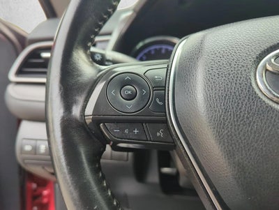 2019 Toyota Camry SE Auto (SE)