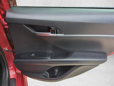 2019 Toyota Camry SE Auto (SE)