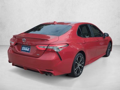 2019 Toyota Camry SE Auto (SE)
