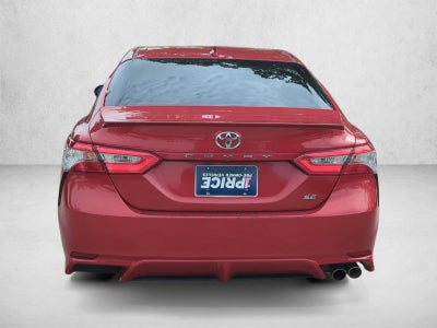 2019 Toyota Camry SE Auto (SE)