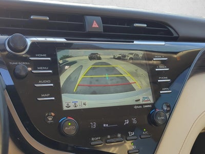 2019 Toyota Camry XLE Auto (SE)