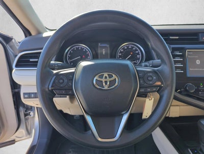 2018 Toyota Camry LE Auto (SE)
