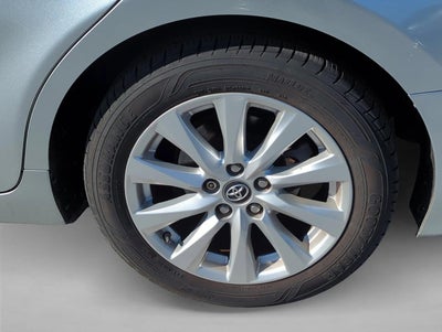 2018 Toyota Camry LE Auto (SE)