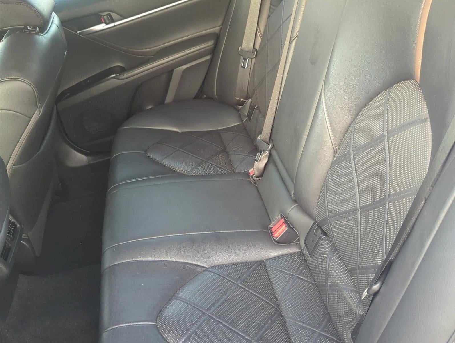 2018 Toyota Camry XLE Auto (SE)
