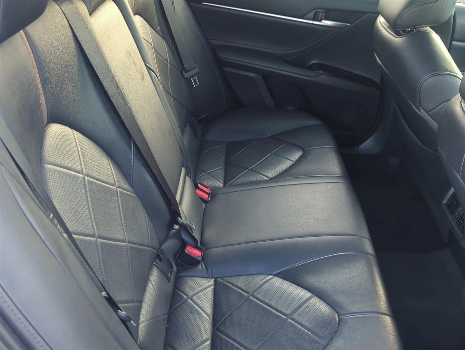 2018 Toyota Camry XLE Auto (SE)