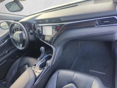 2018 Toyota Camry XLE Auto (SE)