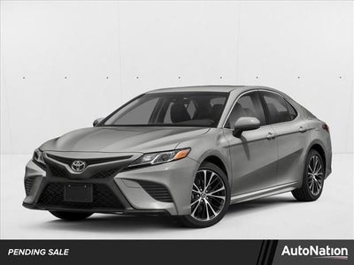 2019 Toyota Camry SE Auto (SE)